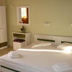 Epi