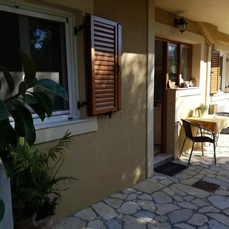 Epi Apartament *