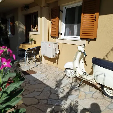 Epi Lourdata (Kefalonia)