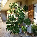 Epi * Lourdata (Kefalonia)